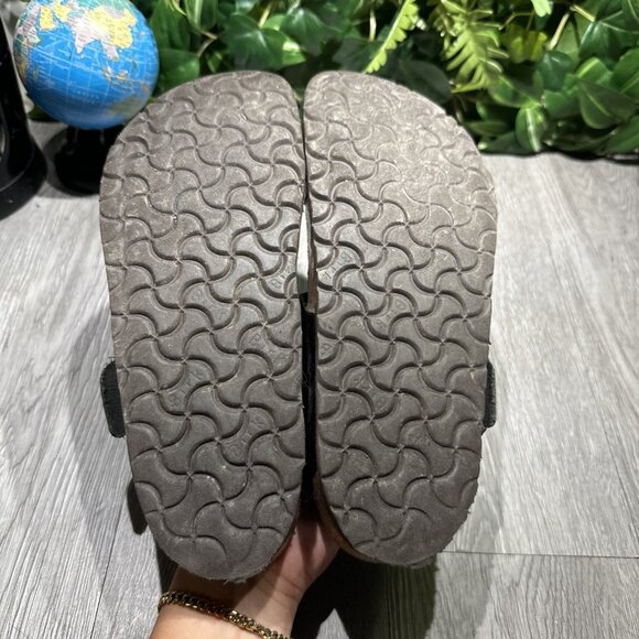 Women’s Birkenstock Gizeh Big Buckle Black Leather Thong Sandal Size 8 EU 39 - Picture 8 of 10